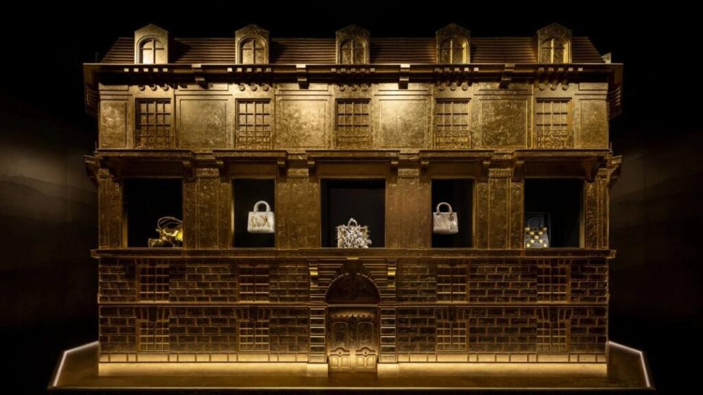 Dior unveiled L'OR DE DIOR (The Gold of Dior) at the Guardian Art Center in Beijing. Photo: Dior